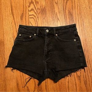 H&M Black Denim Shorts size 6